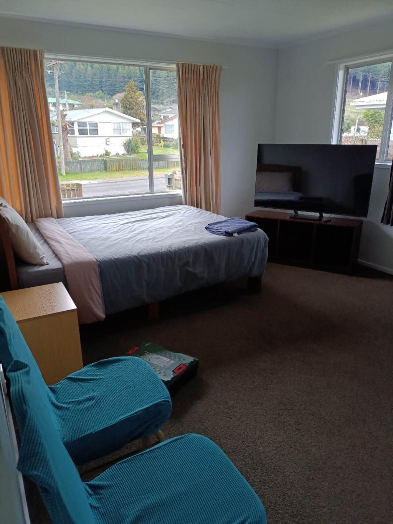 Three-Bedroom House A At 23 Mallard Drive, Selwyn Heights Rotorua Exterior foto