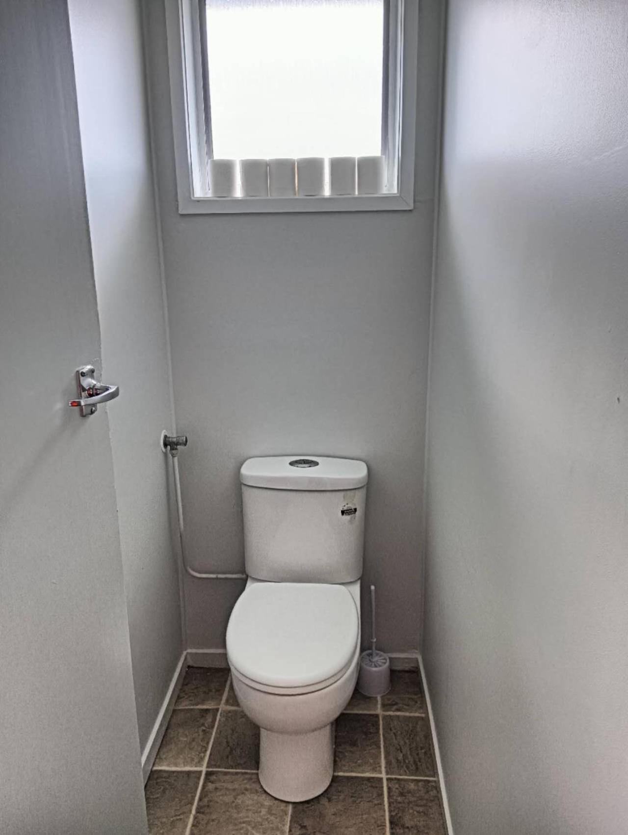 Three-Bedroom House A At 23 Mallard Drive, Selwyn Heights Rotorua Exterior foto